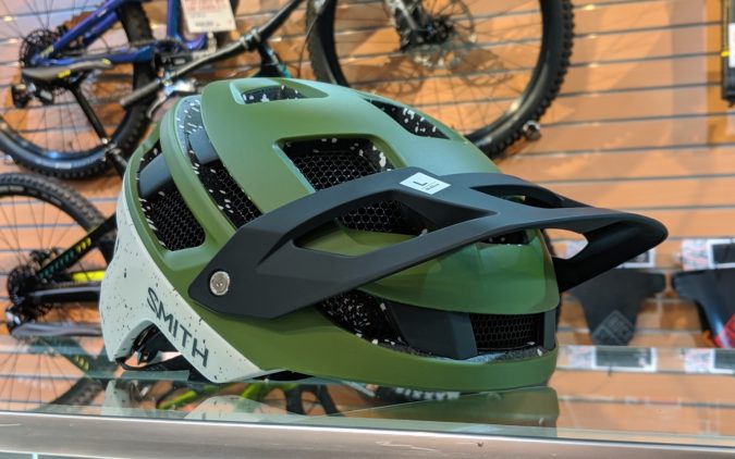 お待たせ! ヘルメット 自転車 サイクリング 輸入 クロスバイク Smith Optics Jetstream TT Road Cycling  Helmet White, Largeヘルメット