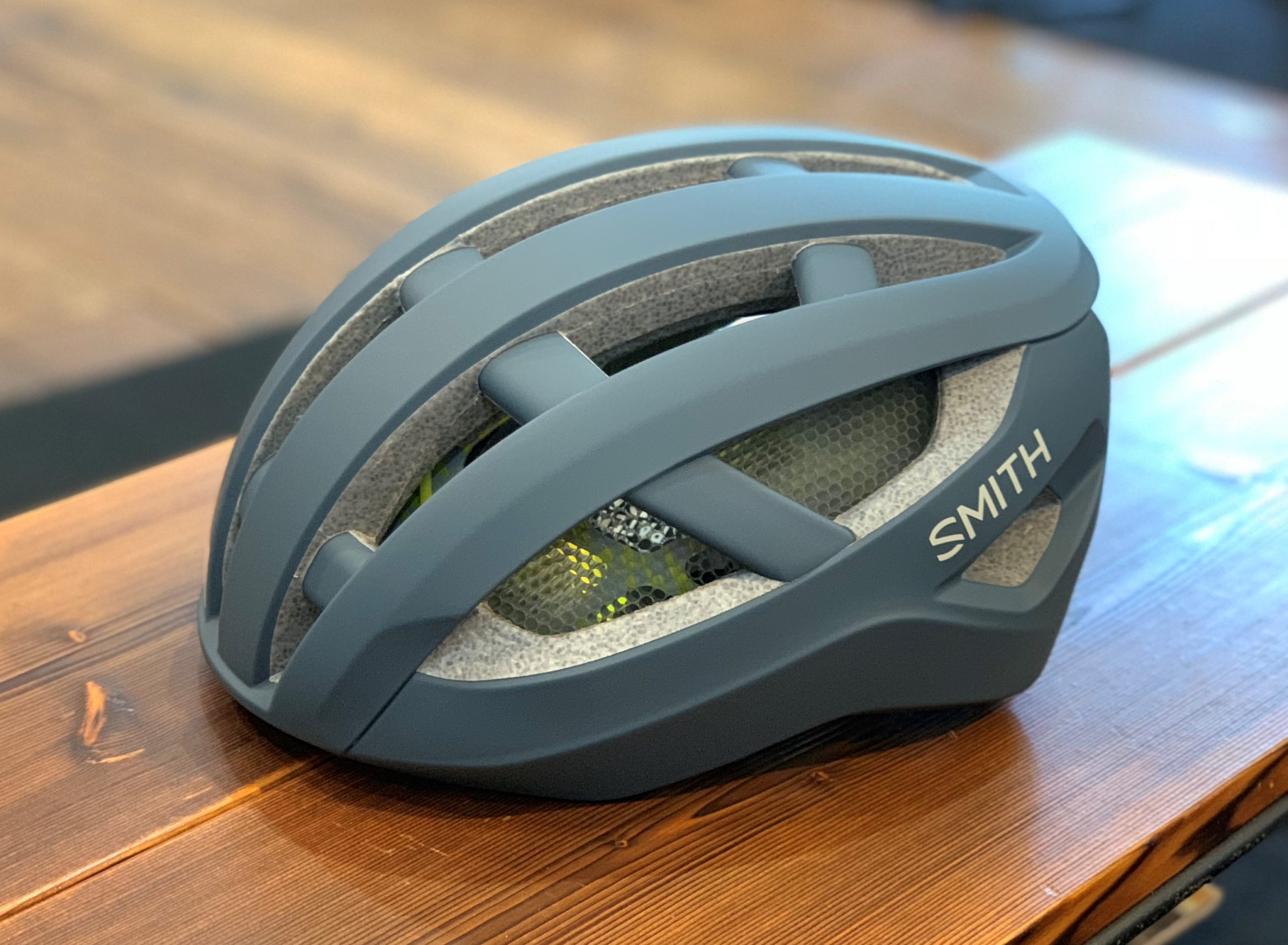 抜群の快適性と高い安全性【 SMITH NETWORK Mips ヘルメット 】 | FUMA 